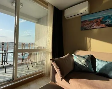 Sea View Studio In Paradiso 511 ネセバル
