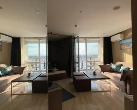 Sea View Studio In Paradiso 511 *