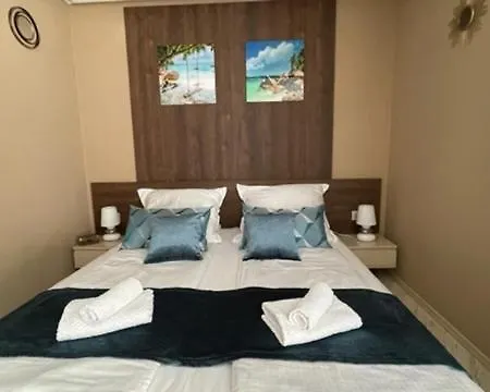 Sea View Studio In Paradiso 511 ネセバル